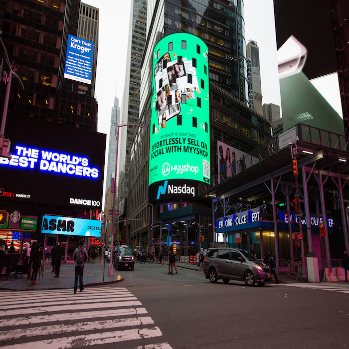 一二传媒：纽约时代广场纳斯达克大屏3月经典广告案例